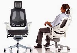 Black swivel chair